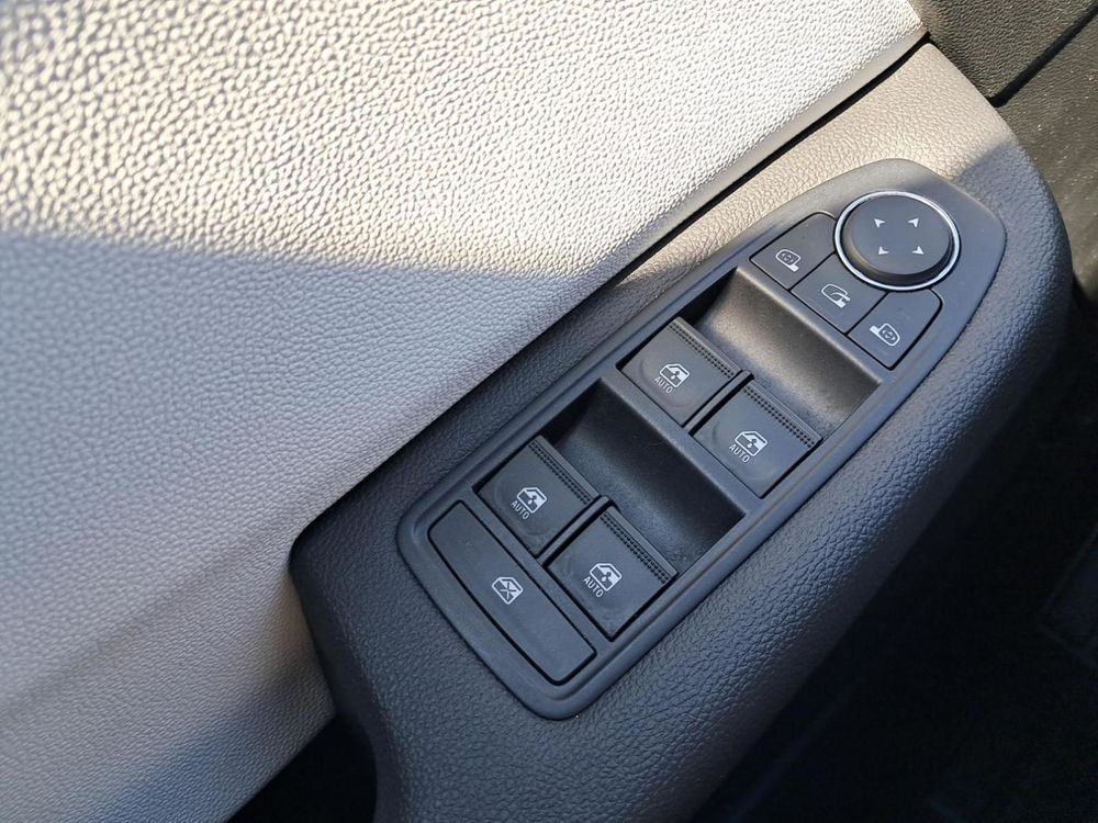 Clio V Clio E-Tech full hybrid 145 Techno 2023 occasion 91700 Sainte-Genevi&egrave;ve-des-Bois