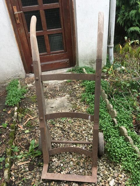 diable pour f�ts tonneaux (collection) 95 Vaires-sur-Marne (77)