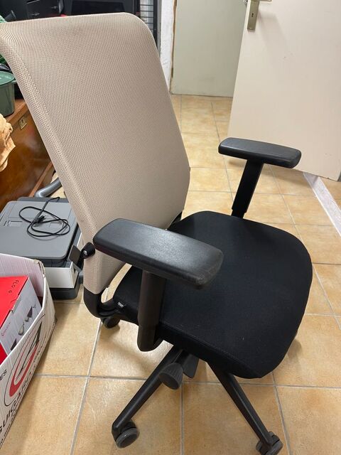 Fauteuil de bureau EUROSIT bicolore 150 91330 Yerres