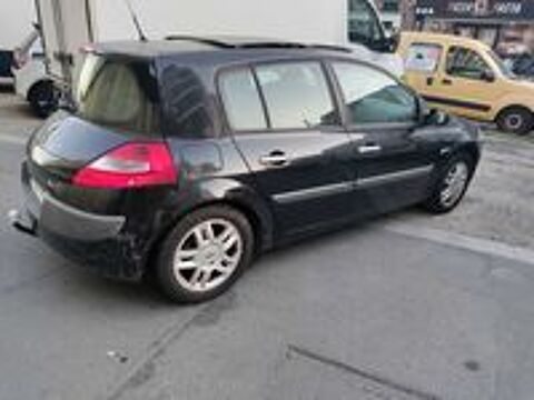 Mégane II 1.9 dCi 130 FAP Luxe Privilège Proactive A 2008 occasion 75017 Paris