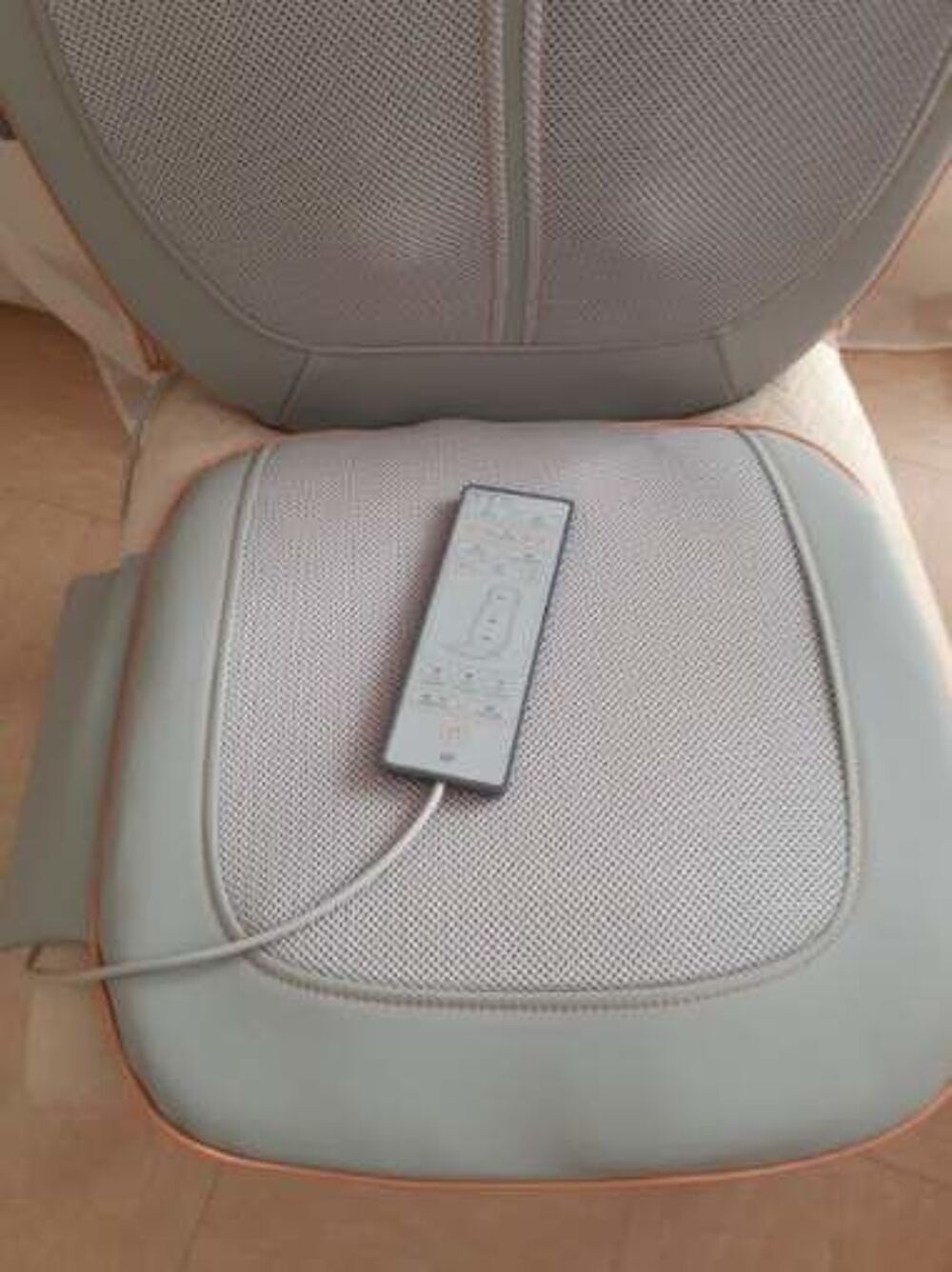 A SAISIR - Si&egrave;ge massant chauffant avec assise vibrante Electroménager