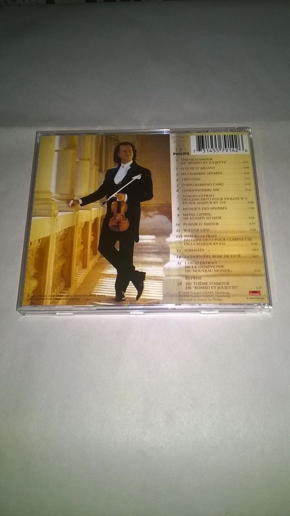 CD Andr&eacute; Rieu
Romantic moments
1988
Excellent etat
Love CD et vinyles