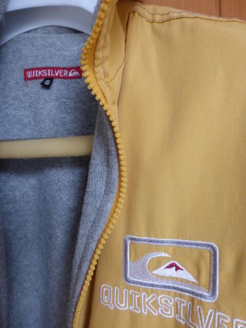 MANTEAU QUIKSILVER gar�on(taille S) 15 Doussard (74)