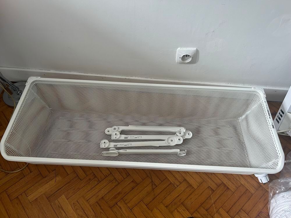 3 Tiroirs rail coulissant IKEA en filet metallique Décoration