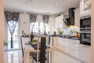  Maison � vendre 5 pi�ces 175 m�