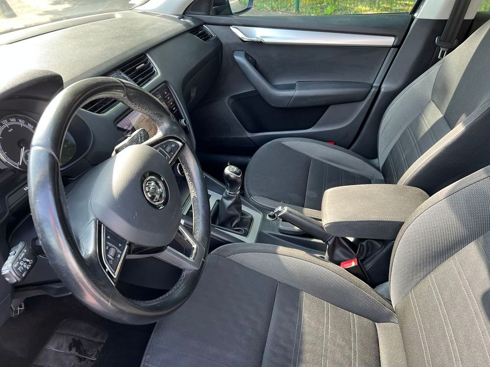 Octavia Combi 1.6 TDI 116 ch CR FAP Business 2017 occasion 78680 &Eacute;p&ocirc;ne