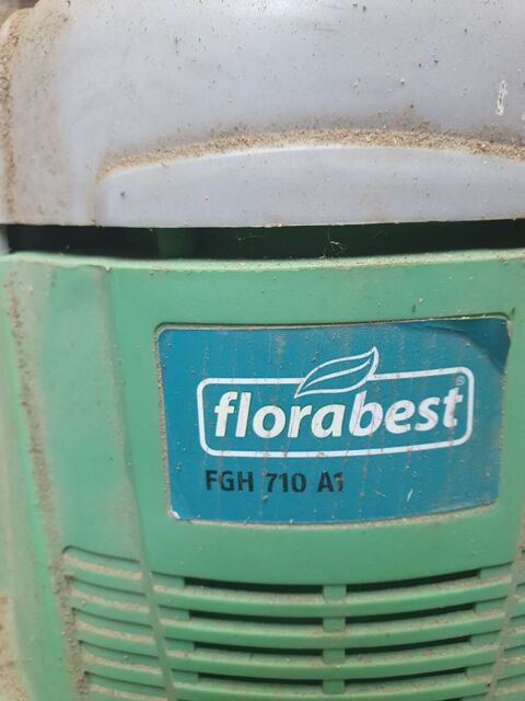  motobineuse florabest  fgh 710 a 1 pour piece 
15 Vigneux-Hocquet (02)