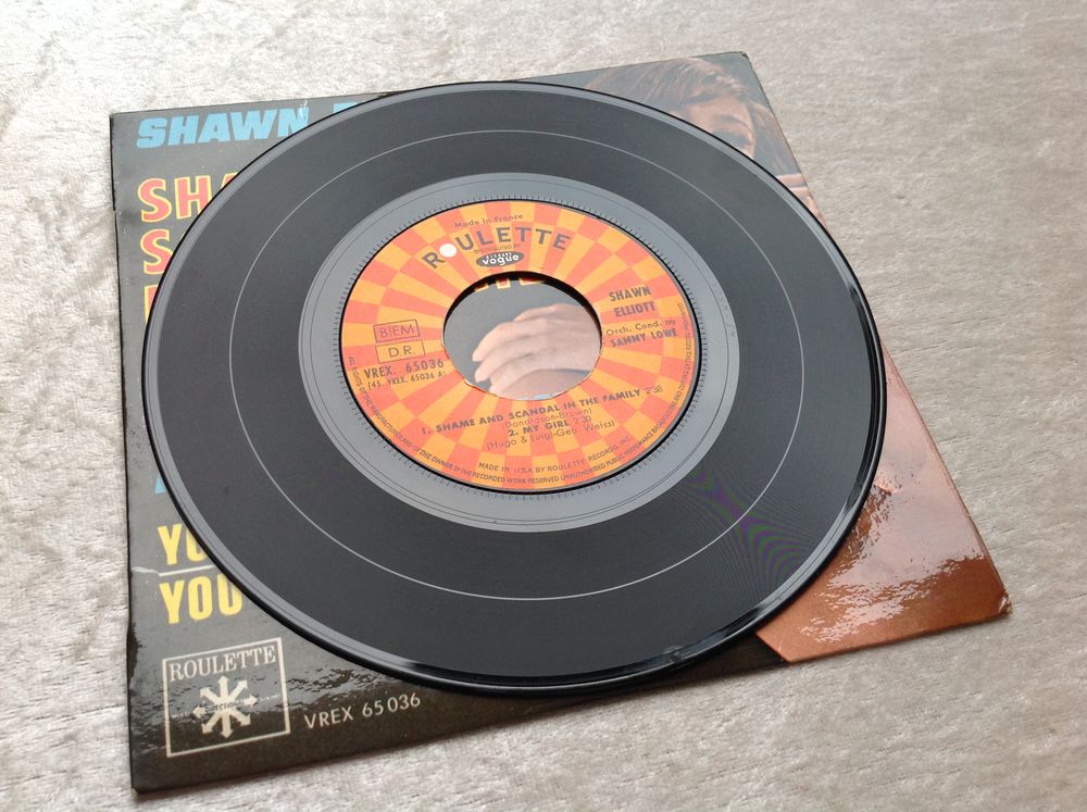 SHAWN ELLIOTT DISQUE 4 TITRES Envoi Possible
CD et vinyles