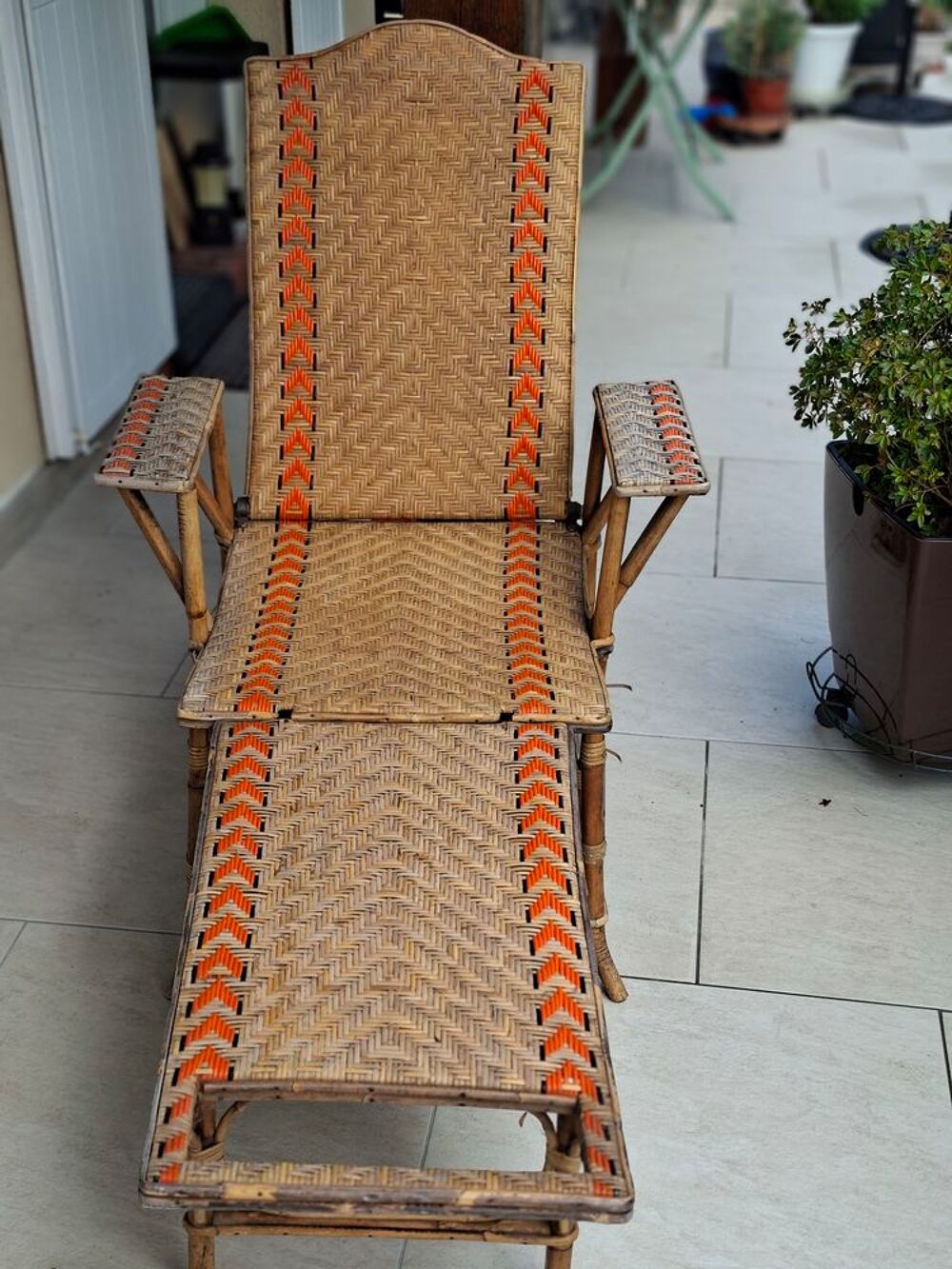 chaise longue rotin de jardin ou autre Jardin
