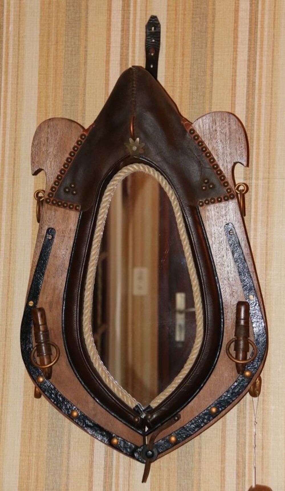 Miroir / Collier de cheval Meubles
