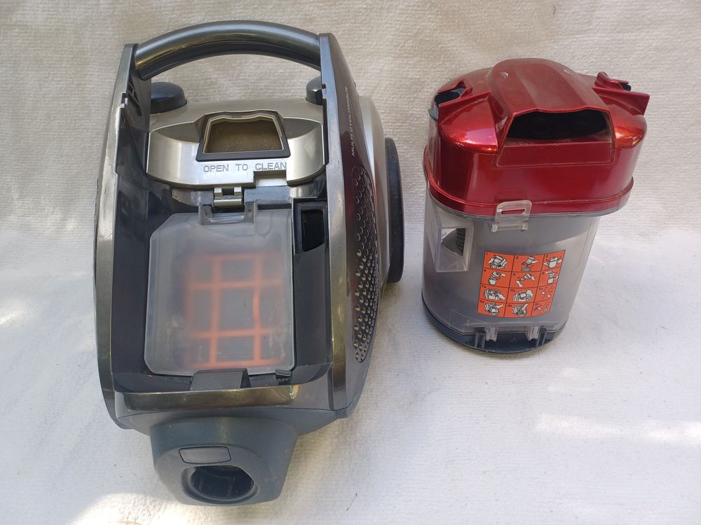 Aspirateur sans sac Tornado Electroménager