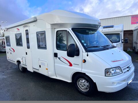 FLEURETTE Camping car 2004 occasion Saint-M&eacute;dard-d'Aunis 17220