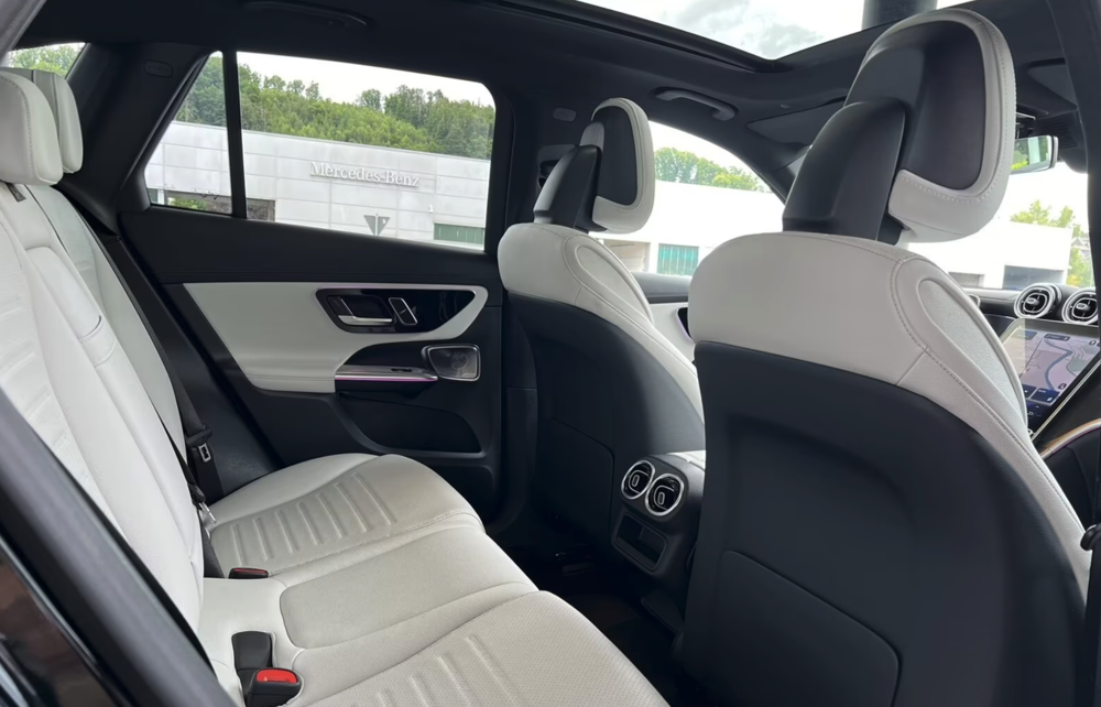 Classe GLC GLC 300 de 9G-Tronic 4Matic AMG Line (11 CV) 2024 occasion 59000 Lille