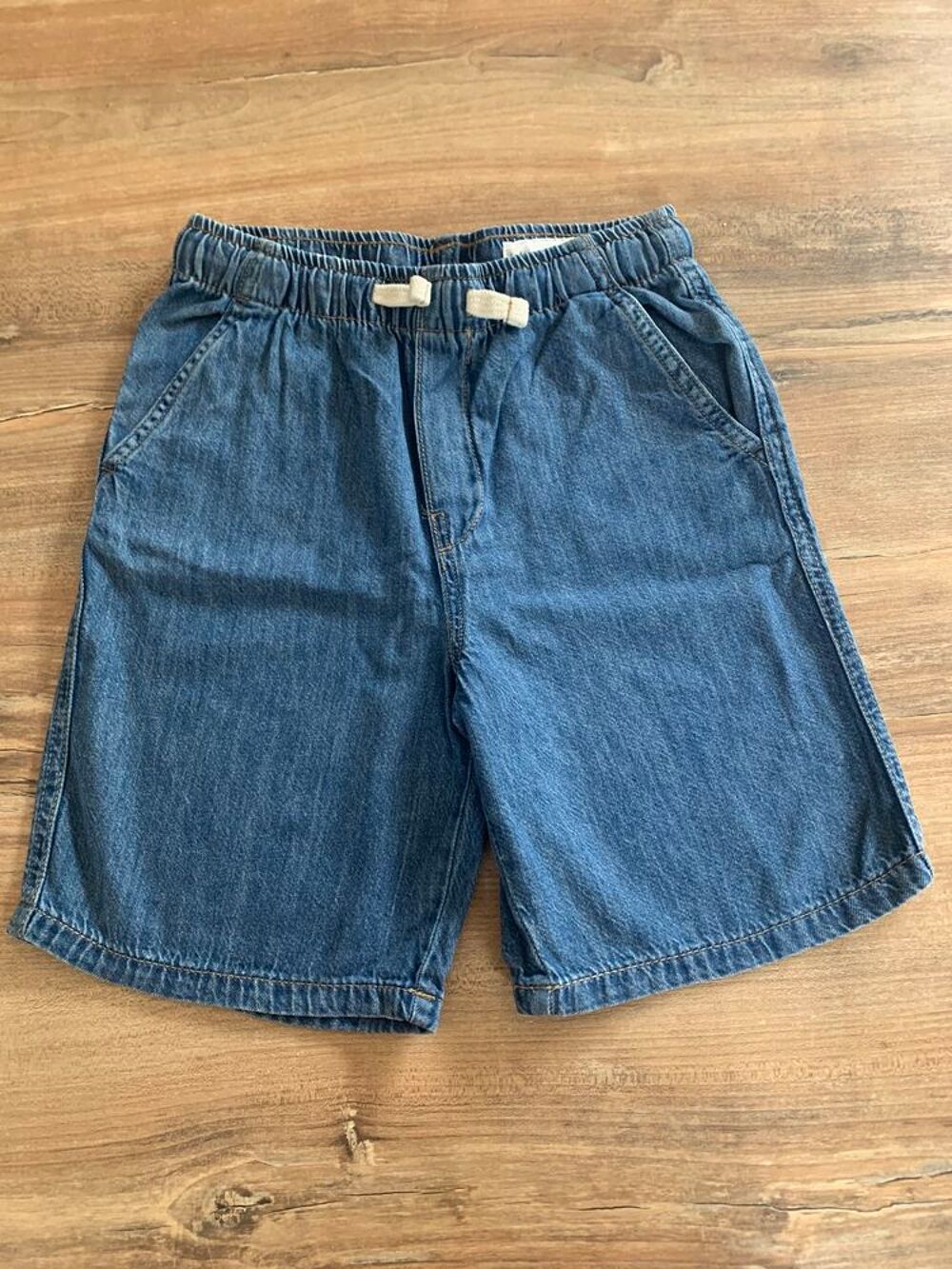 Short enfant gar&ccedil;on " Lefties " Vêtements enfants