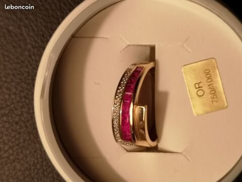 bague or 18 carats rubis et diamants 410 Chambly (60)