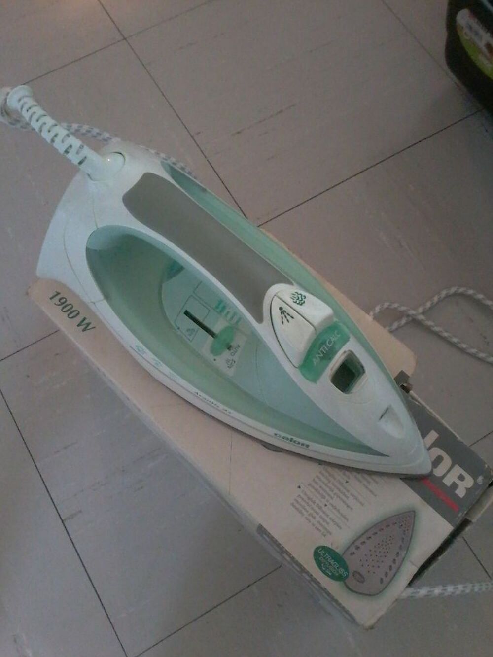 Fer a vapeur marque calor Electromnager