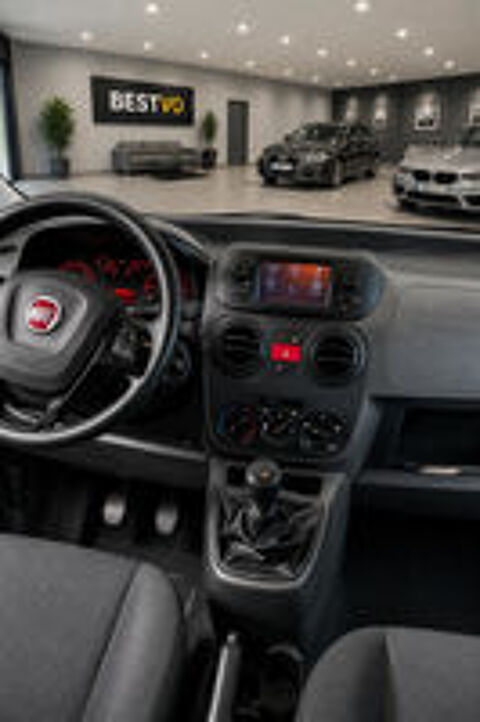 QUBO Fiat Qubo 1.4 Natural Power ESSENCE CNG Easy 2019 occasion 83140 Six-Fours-les-Plages