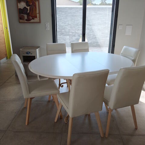 Table4/6P et 6 chaises 300 Chaniers (17)