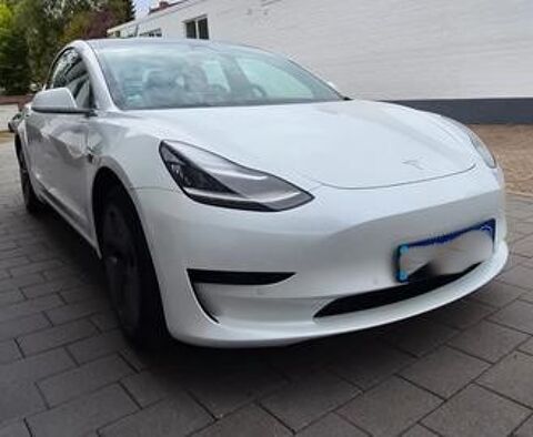 Annonce voiture Tesla Model 3 25390 €