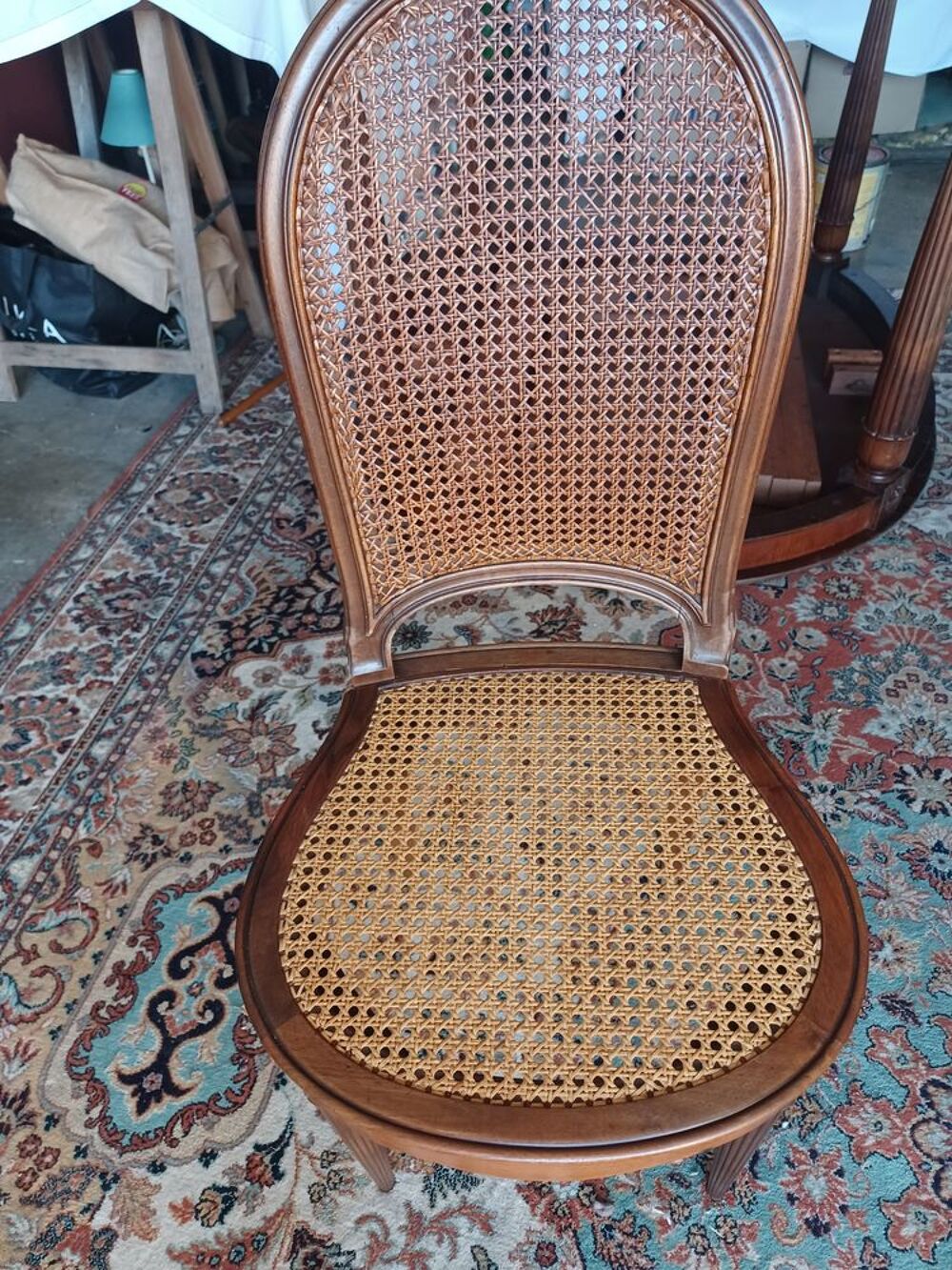 Salle &agrave; manger sign&eacute;e Meubles