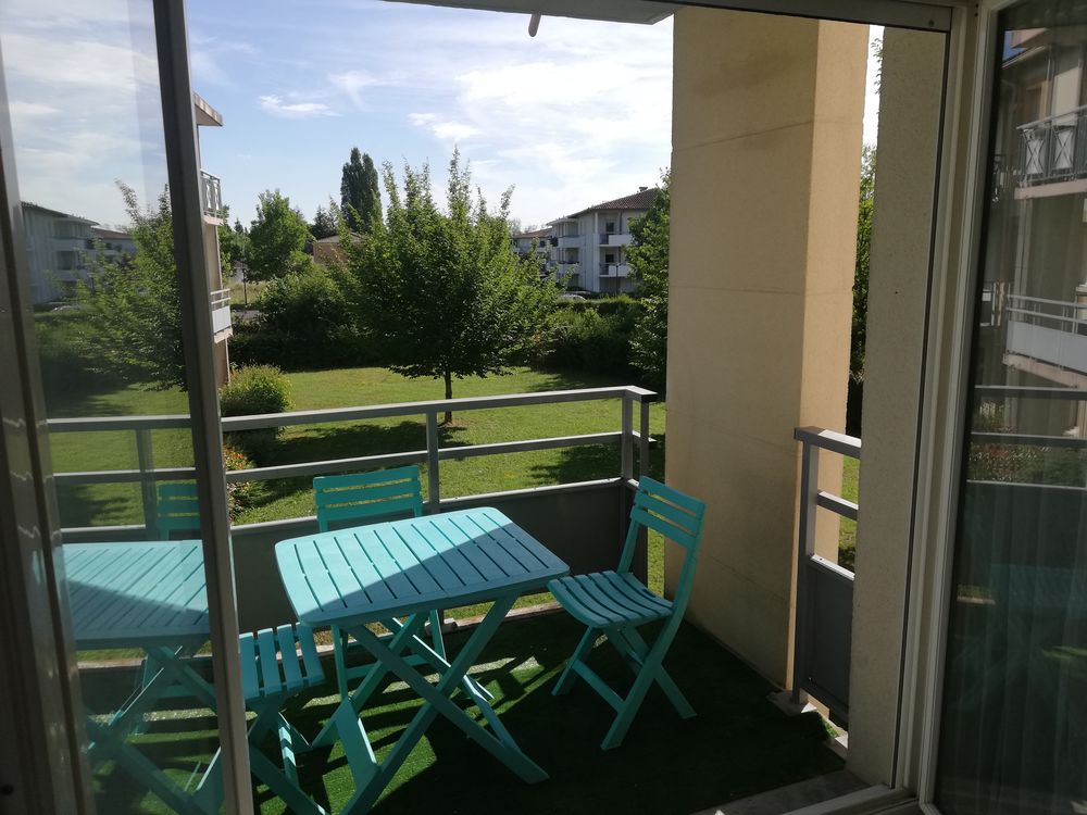   BERGERAC BEAU T3 AVEC PISCINE Aquitaine, Bergerac (24100)