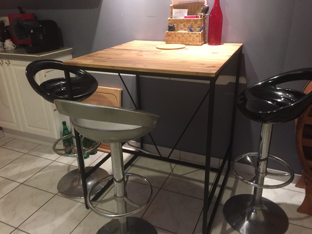 table de cuisine haute style industriel plateau 80 par 80 cm Meubles