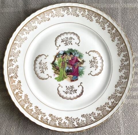 20 Assiettes jamais utilisées en porcelaine de Limoges 80 Paris 16 (75)