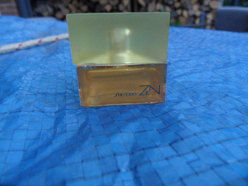 miniature de parfum 