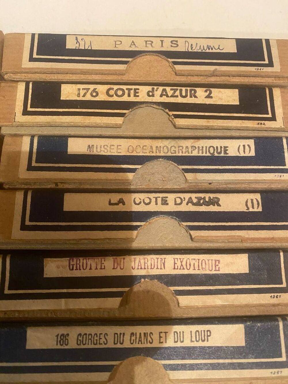 26 BOITES STEREOFILMS BRUGUIERE DIVERSES 