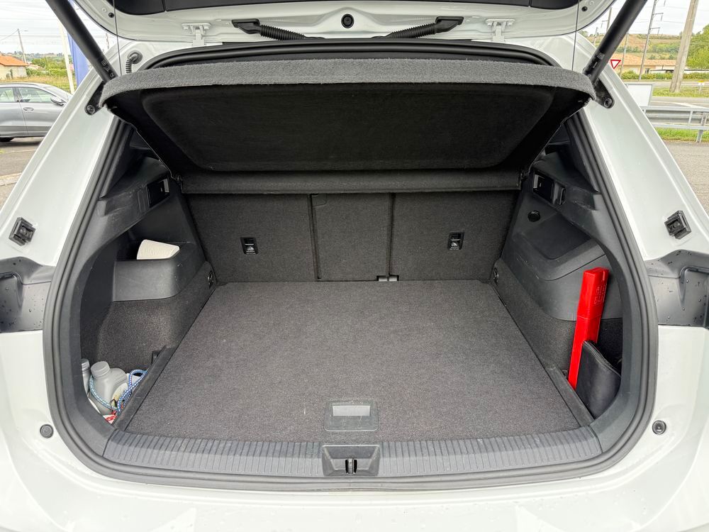 Tiguan 2.0 TDI 150ch DSG7 R-Line 2024 occasion 33490 Saint-Macaire