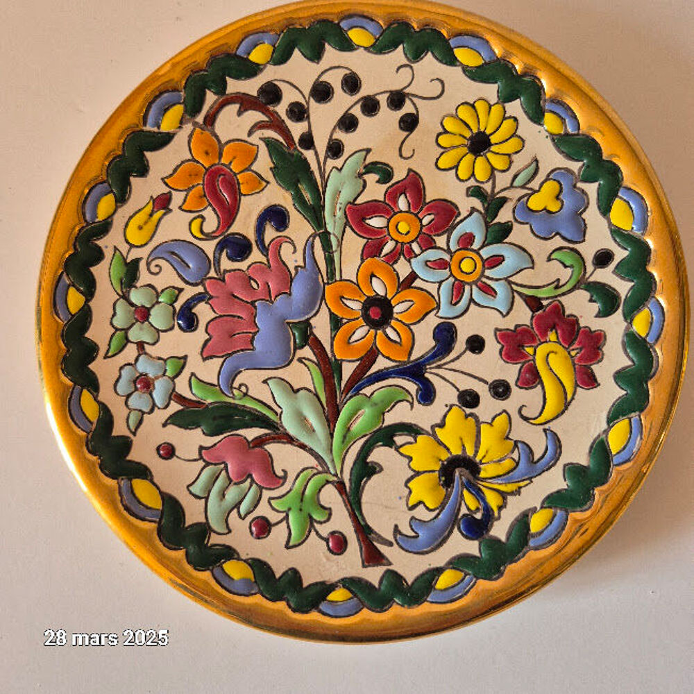 Belle plaque assiette c&eacute;ramique vintage S&eacute;villarte avec plac 
