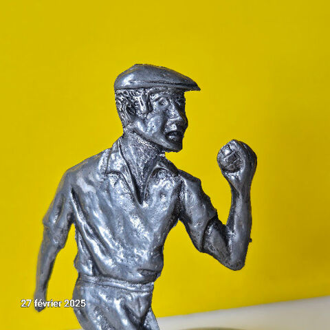 Dessous de bouteille, anti gouttes,  joueur de boules en éta 19 Saumur (49)