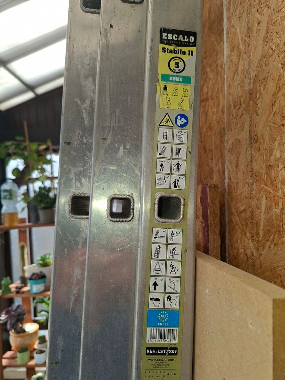 Echelle triple - 3 X 9 marches Bricolage