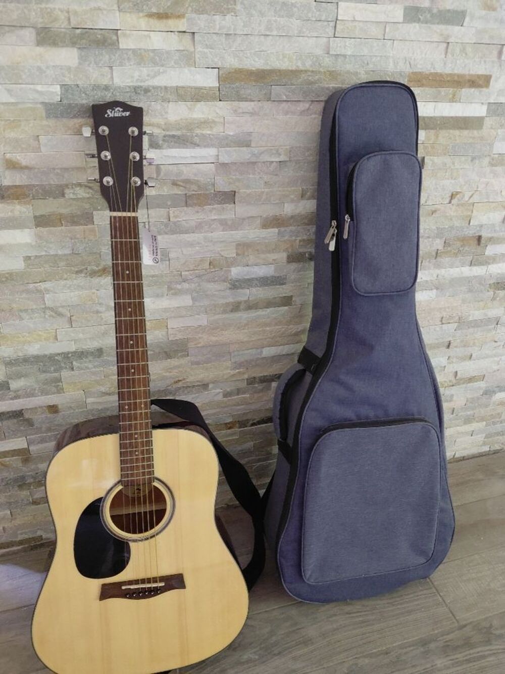 Guitare gaucher neuve Instruments de musique