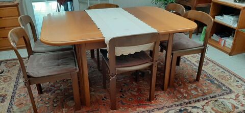 table de salle à manger avec rallonge intégrée et 6 chaises 80 Mons-en-Barœul (59)