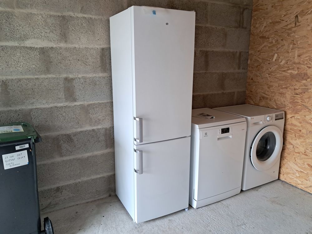 Combi refrigerateur congelateur Electroménager
