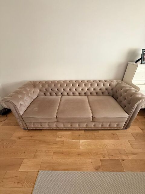 Canapé Chesterfield convertible 3 places 600 Antibes (06)