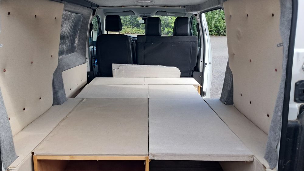 Expert EXPERT CA STANDARD BLUEHDI 180 S&S EAT8 FIXE ASPHALT 2019 occasion 44320 Saint-P&egrave;re-en-Retz