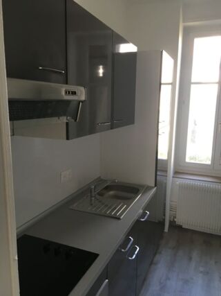  Appartement à louer 3 pièces 55 m²