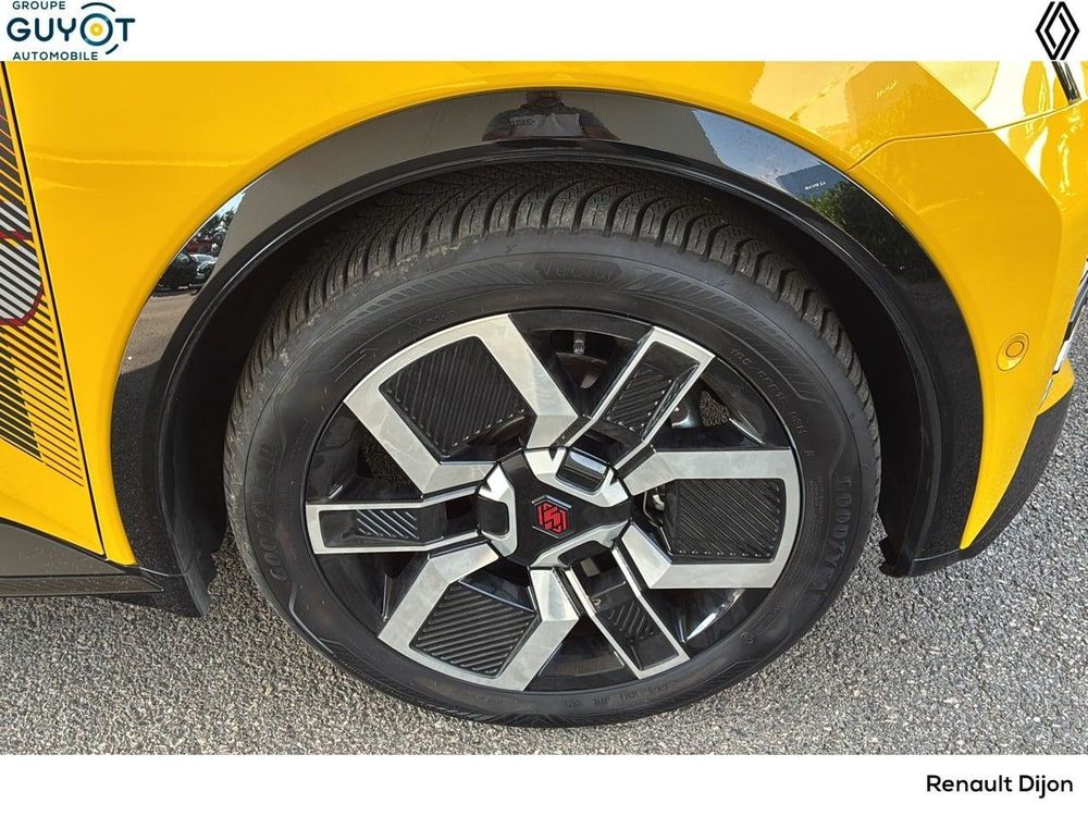 R5 Renault 5 E-Tech Electrique 150 ch autonomie confort Iconic 2025 occasion 21000 Dijon