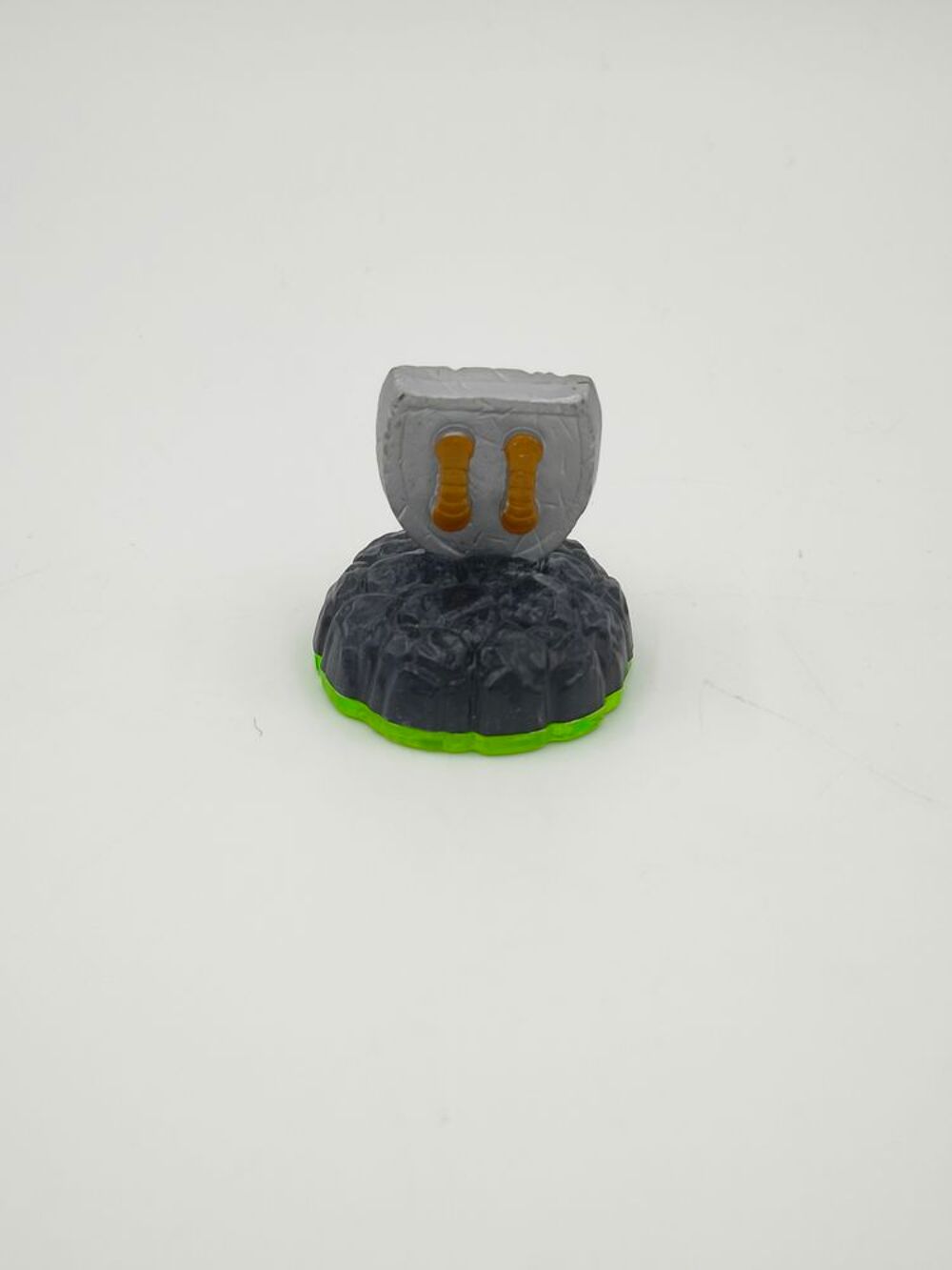 Figurine Skylanders Spyro's Adventure Sky Fer Shield Consoles et jeux vidéos