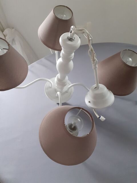 Tr�s beau Lustre 40 Toulon (83)