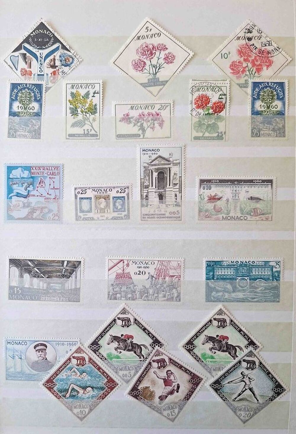 S&eacute;rie de timbres de collection de Monaco 