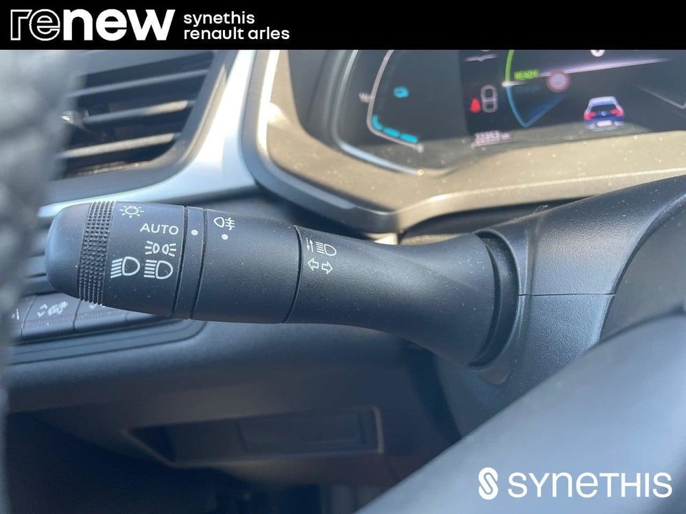 Captur E-Tech full hybrid 145 Evolution 2024 occasion 13200 Arles