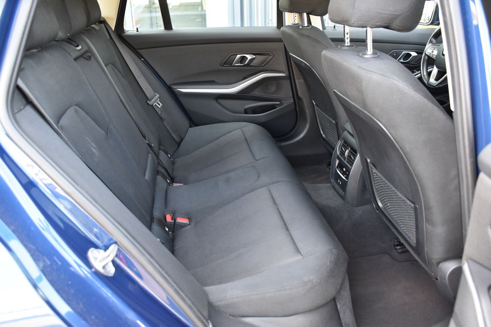 S&eacute;rie 3 Touring 318d 150 ch BVA8 Lounge 2022 occasion 56300 Pontivy