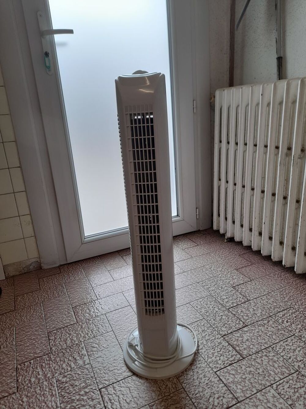 Ventilateur &agrave; colonne Electroménager