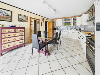  Maison à vendre 6 pièces 239 m²