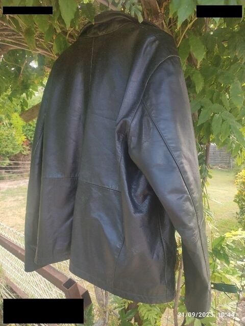 Trs belle veste 3/4 homme 100% cuir vritable  assez lourde 120 Saverdun (09)