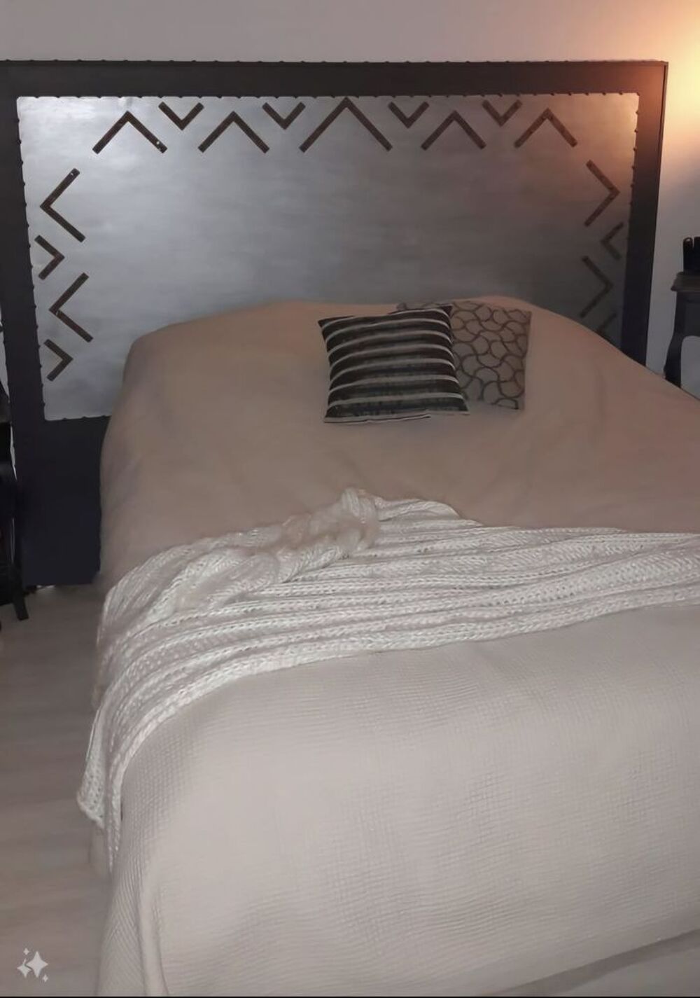 T&ecirc;te de lit D&eacute;co originale Meubles