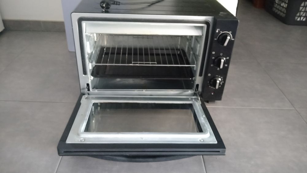 petit four Electroménager